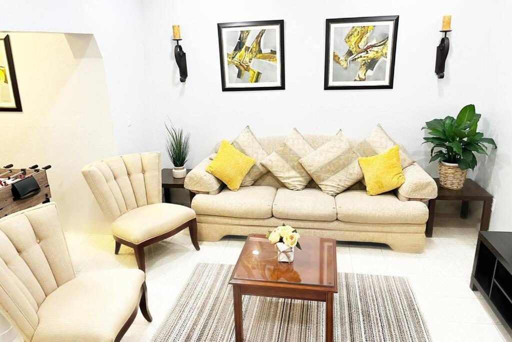 Amazing & Cozy Duplex Near Zoo Miami ! Villa Dış mekan fotoğraf