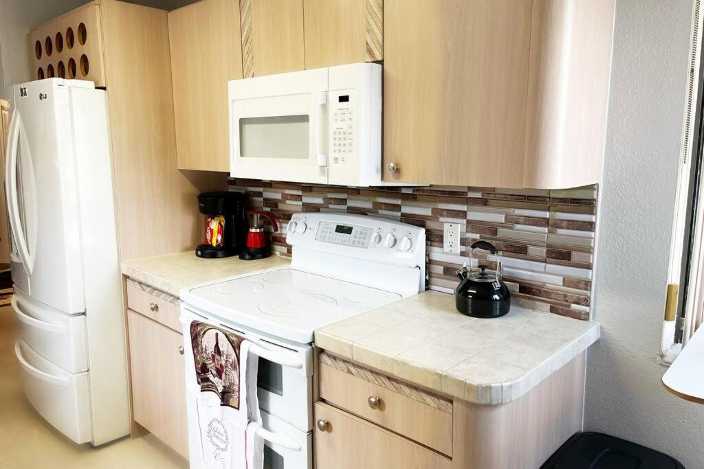 Amazing & Cozy Duplex Near Zoo Miami ! Villa Dış mekan fotoğraf