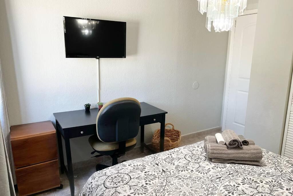 Amazing & Cozy Duplex Near Zoo Miami ! Villa Dış mekan fotoğraf