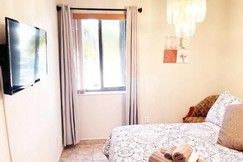 Amazing & Cozy Duplex Near Zoo Miami ! Villa Dış mekan fotoğraf